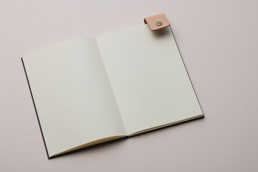 Hardcover Notebook / Charcoal +Leather storaps