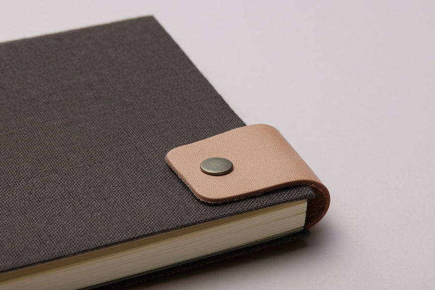 Hardcover Notebook / Charcoal +Leather storaps